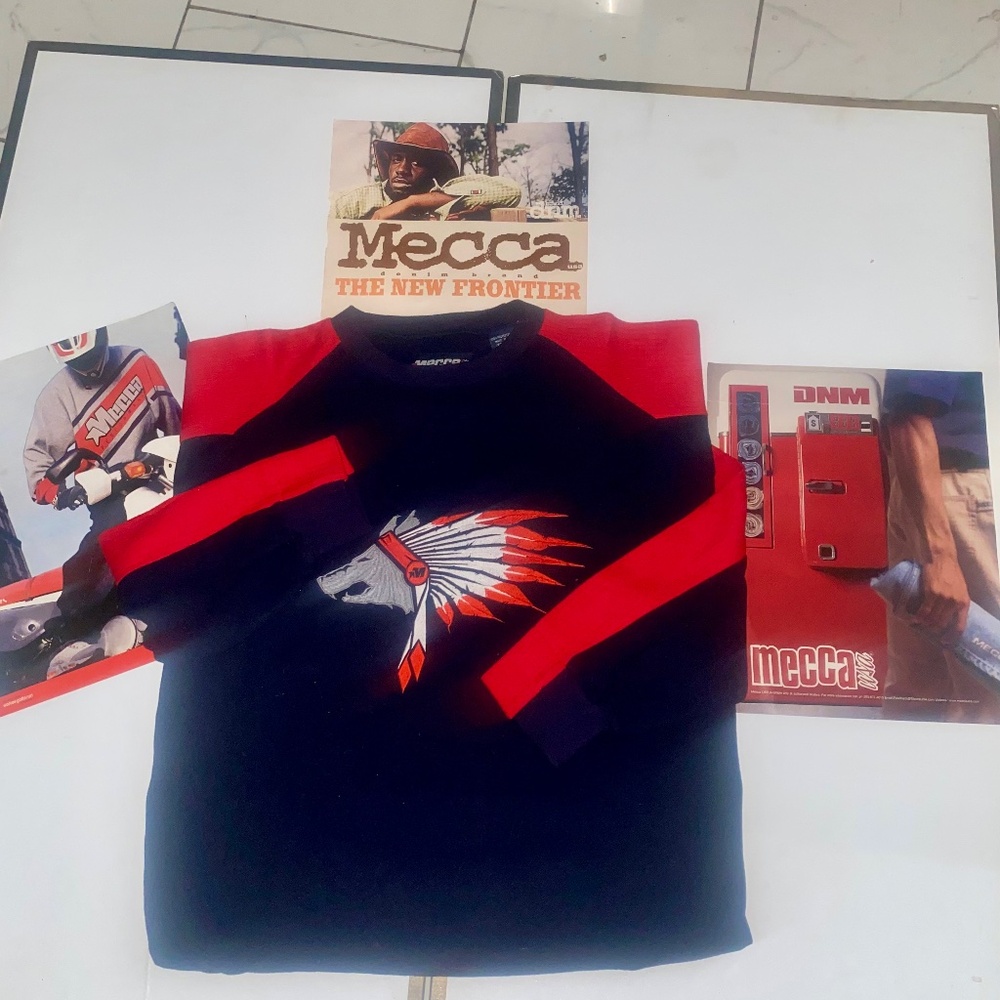 Mecca USA 90’s Vintage Sweat Shirt Sz L